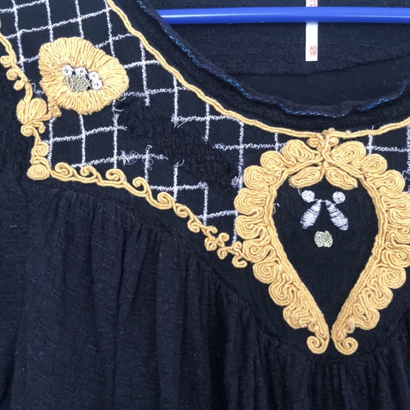 Free People Embroidered Black Yoke Top - XS - Picture 3 of 3